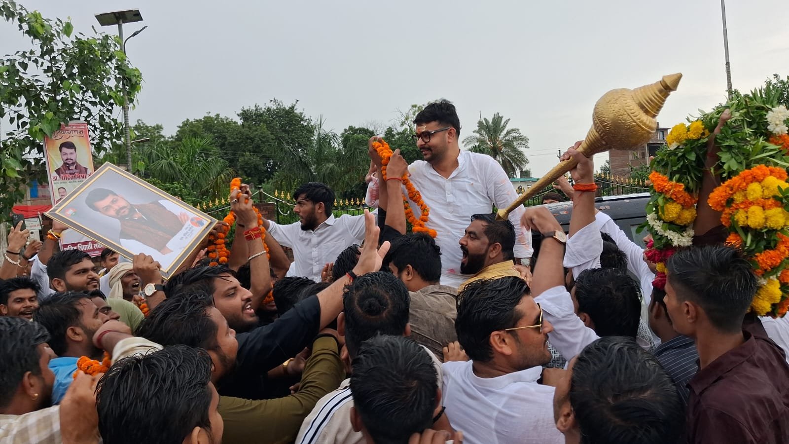 भाजपा युवा मोर्चा के प्रदेश अध्यक्ष का कालपी में हुआ जोरदार स्वागत