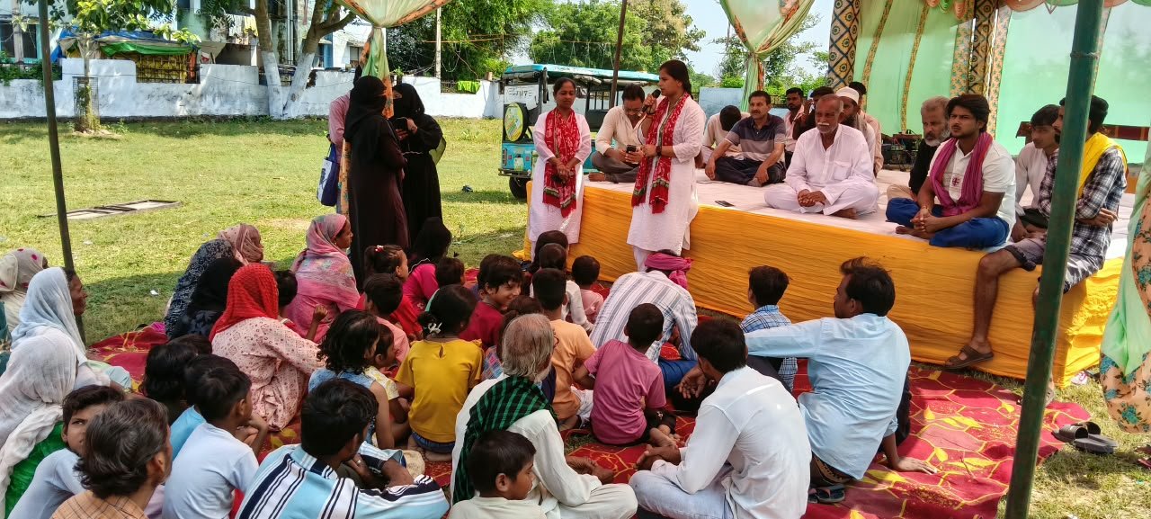 कांशीराम कॉलोनी में सपा नेत्री रश्मि पाल ने समस्याये सुनीं,भरी हुंकार 